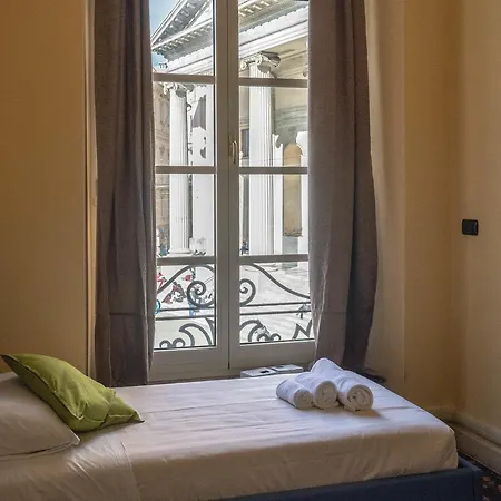 Nunziata * Gênes
